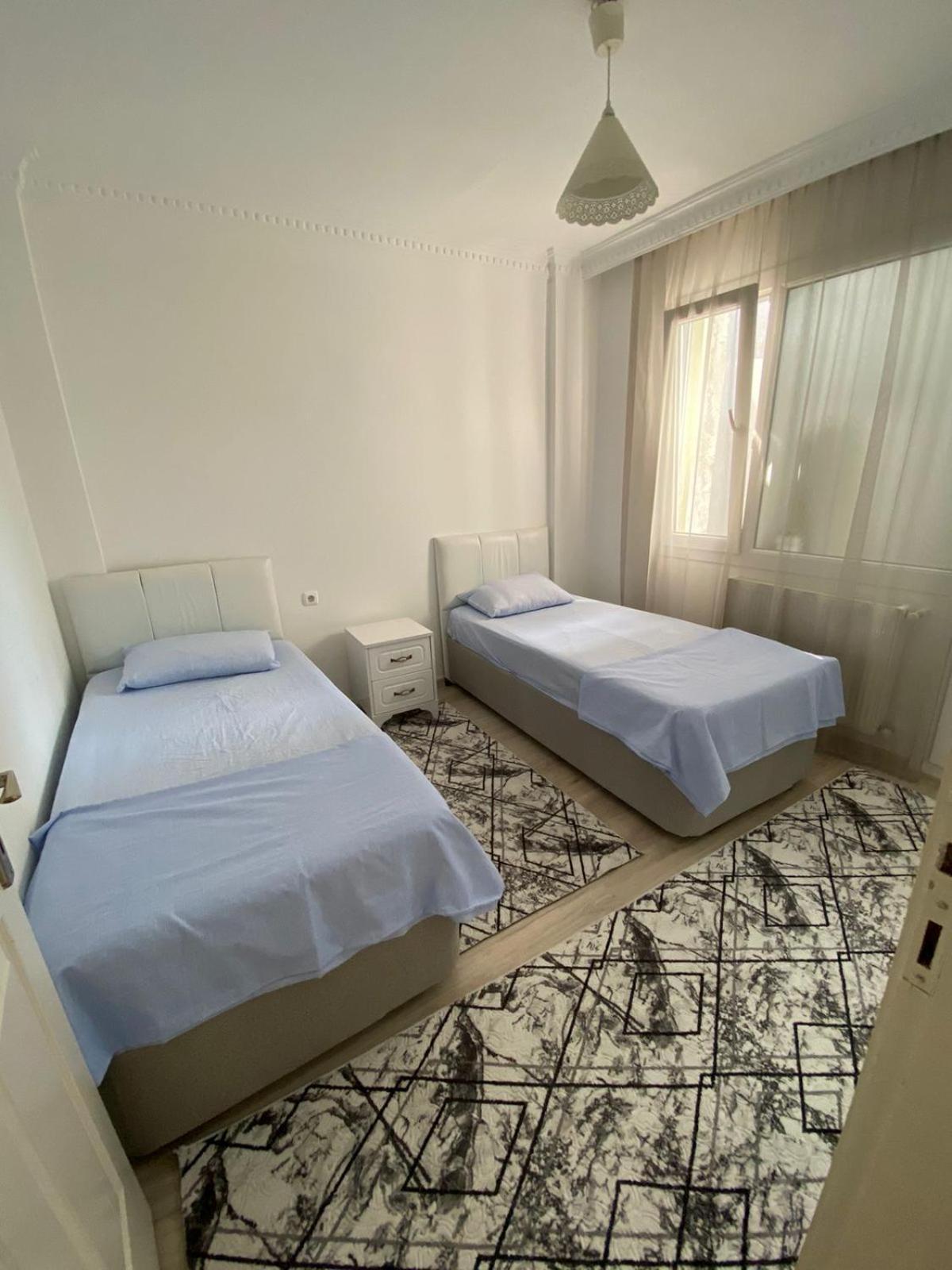 3Ege Ueniversitesine Ve Hastane Ye Cok Yakin Aile Icin Uygun Bornova Exterior photo