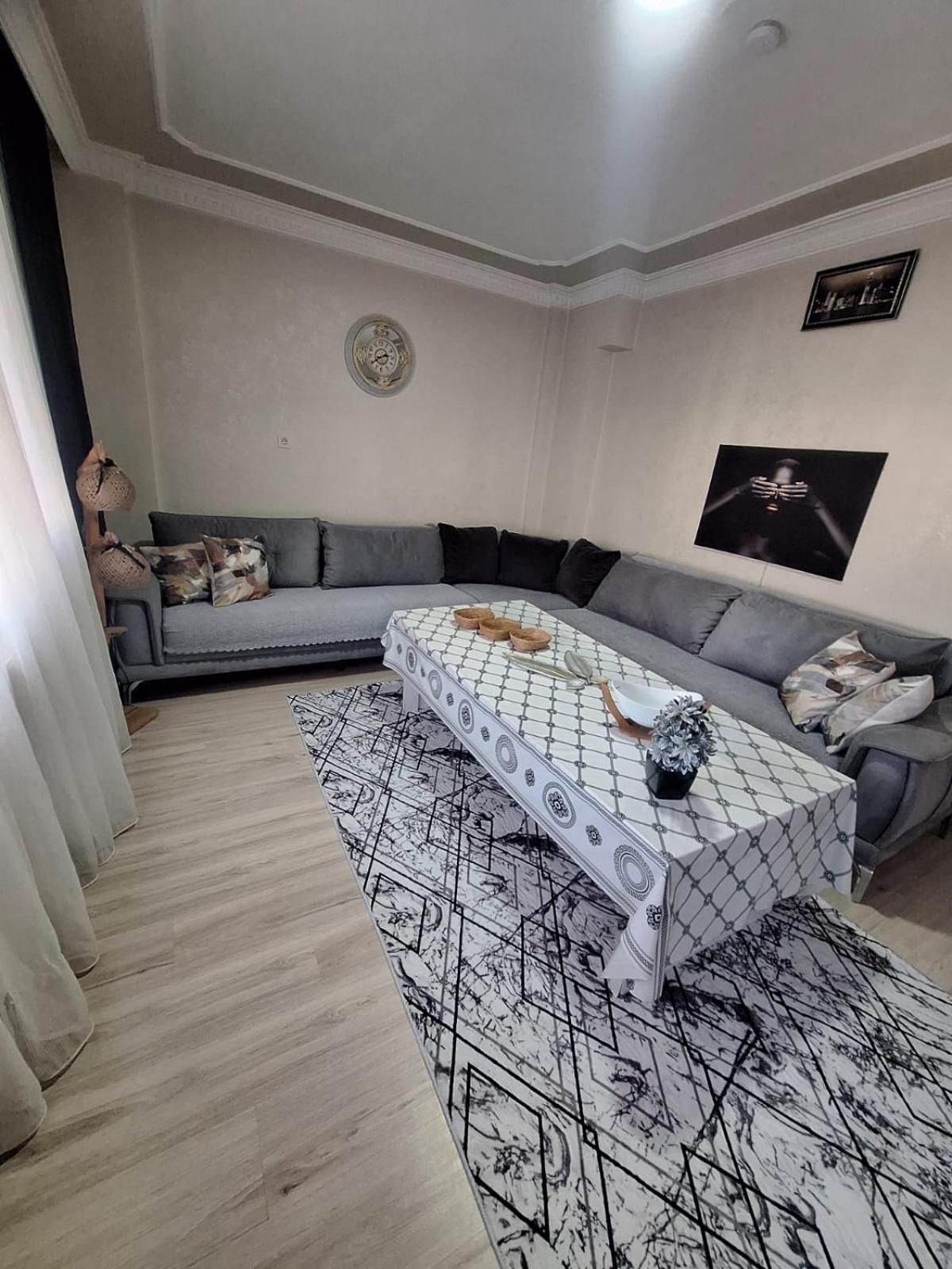 3Ege Ueniversitesine Ve Hastane Ye Cok Yakin Aile Icin Uygun Bornova Exterior photo