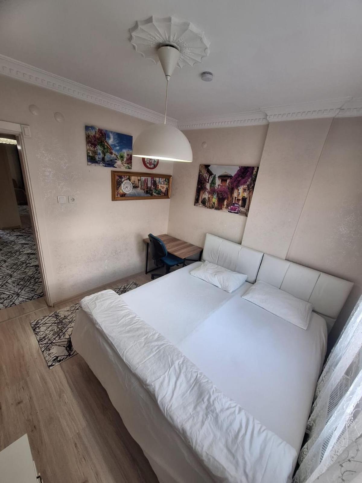 3Ege Ueniversitesine Ve Hastane Ye Cok Yakin Aile Icin Uygun Bornova Exterior photo